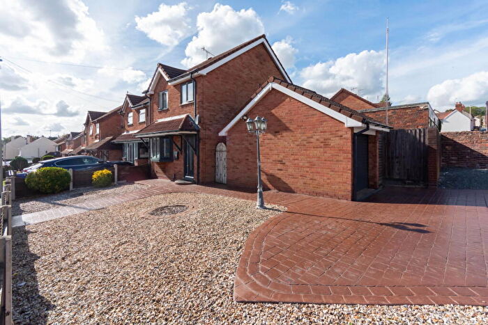 3 Bedroom Detached House For Sale In New Street, Quarry Bank, Brierley Hill, DY5