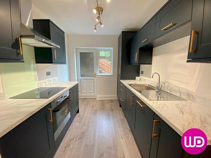 1 Bedroom Flat To Rent In Walker Road, Newcastle Upon Tyne, NE6