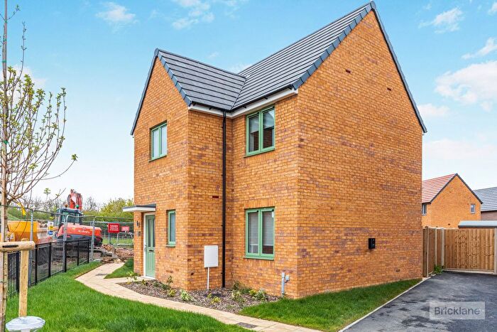 3 Bedroom Detached House To Rent In Shale Meadow, Wellingborough, NN8