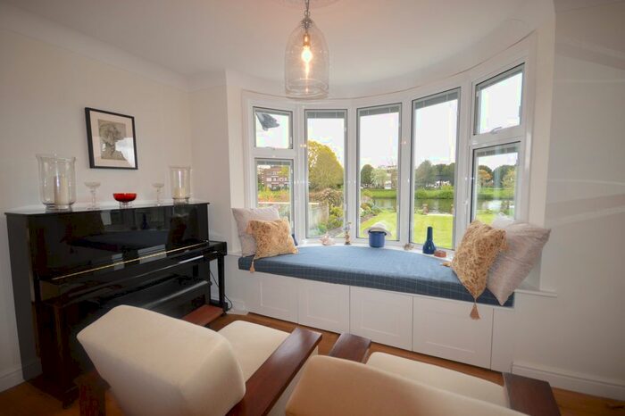 5 Bedroom Detached House To Rent In Mayfield Gardens, Staines-Upon-Thames, TW18