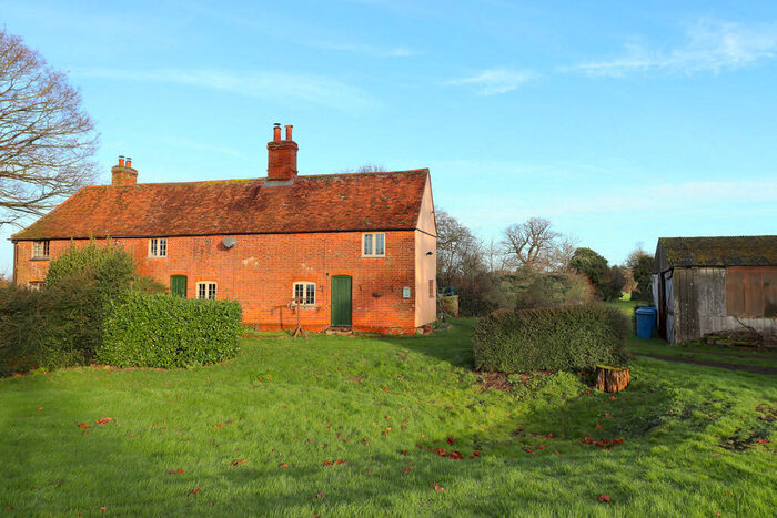 3 Bedroom Cottage To Rent In Hagmore Green, Boxford, CO10