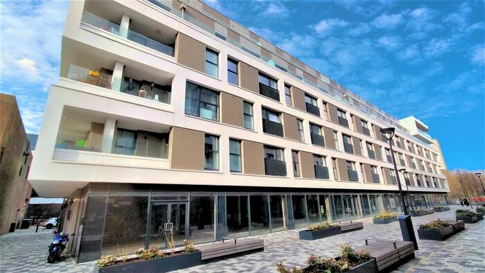 1 Bedroom Flat To Rent In Park Place, Stevenage, SG1
