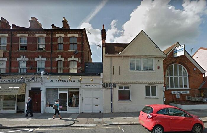 1 Bedroom Flat To Rent In Hendon Lane, London, N3