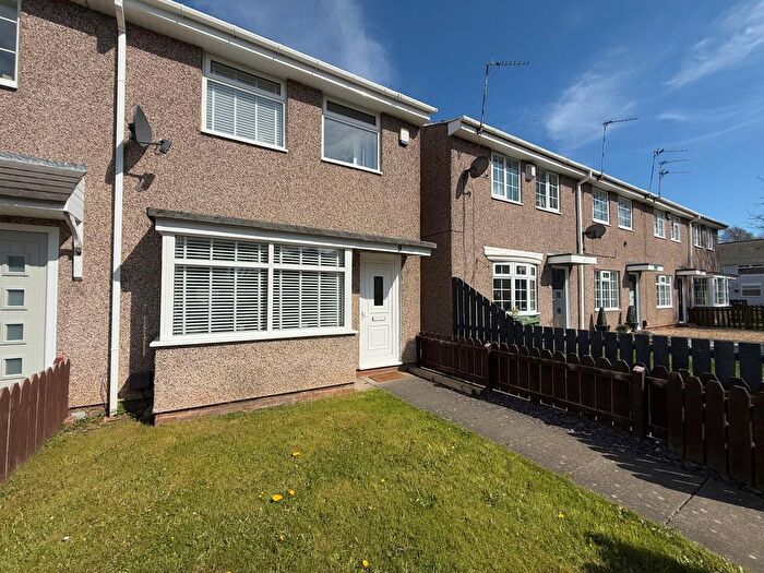 3 Bedroom Terraced House For Sale In Bradbury Court, New Hartley, NE25