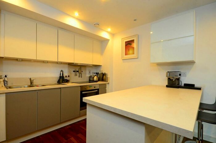 1 Bedroom Flat To Rent In Enterprise Way, Wandsworth, London, SW18