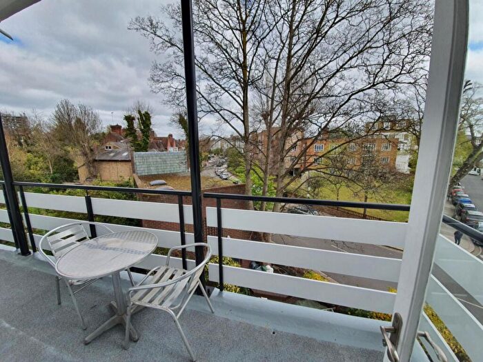 1 Bedroom Flat To Rent In Haverstock Hill, Belsize Park, NW3