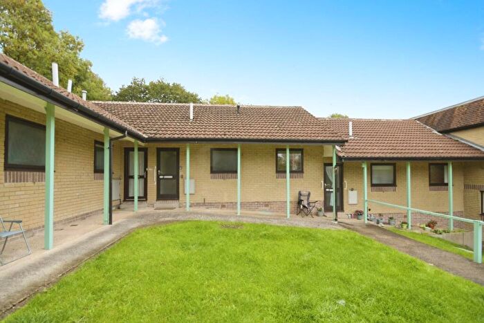 1 Bedroom Bungalow To Rent In High Street, Old Whittington, Chesterfield, S41