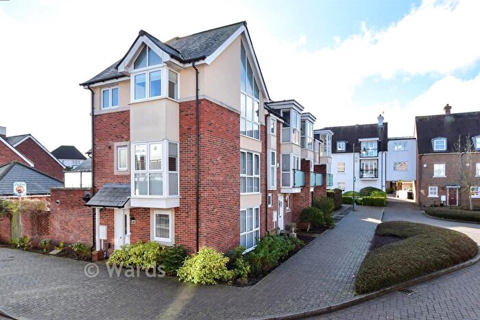 3 Bedroom End Of Terrace House For Sale In Queen Street, Kings Hill, West Malling, Kent, ME19