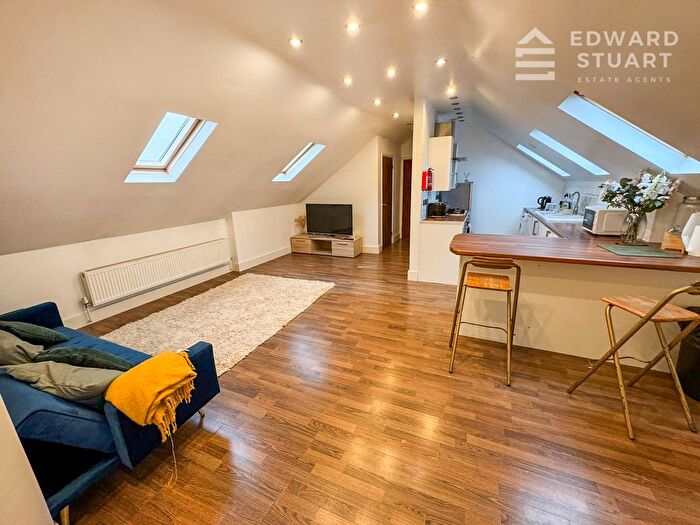 2 Bedroom Flat For Sale In Fletton Avenue, Fletton, Peterborough, PE2
