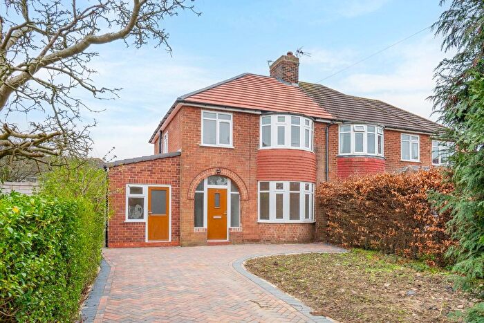 5 Bedroom Semi Detached House For Sale In Hilbeck Grove, York, YO31