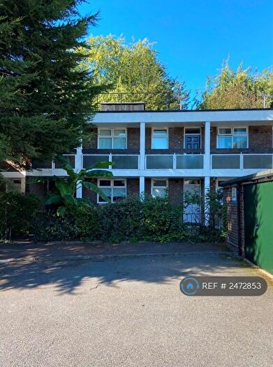 1 Bedroom Flat To Rent In Bermondsey, London, SE16