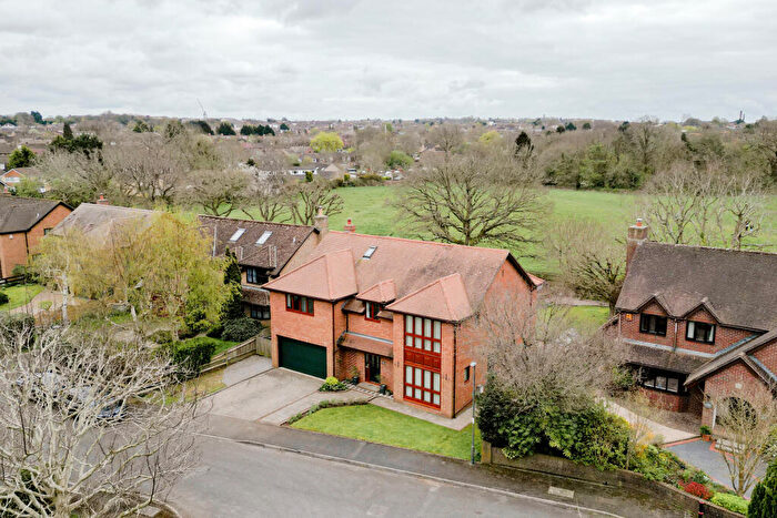 4 Bedroom Detached House For Sale In Frenchay Close, Downend, BS16