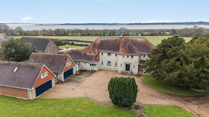 5 Bedroom Detached House For Sale In Hook Park Road, Hook Park, Warsash, SO31