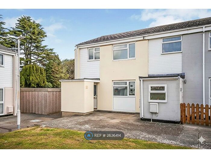 3 Bedroom Semi-Detached House To Rent In Windermere, Faversham, ME13