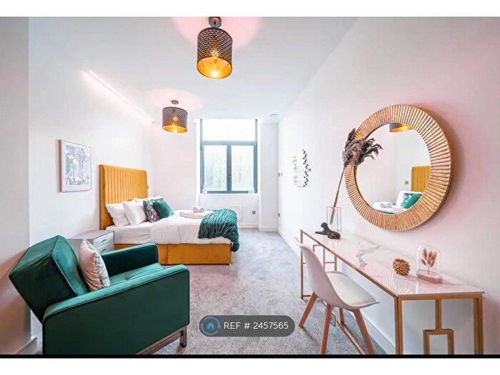 2 Bedroom Maisonette To Rent In Stanley Mills, Huddersfield, HD3