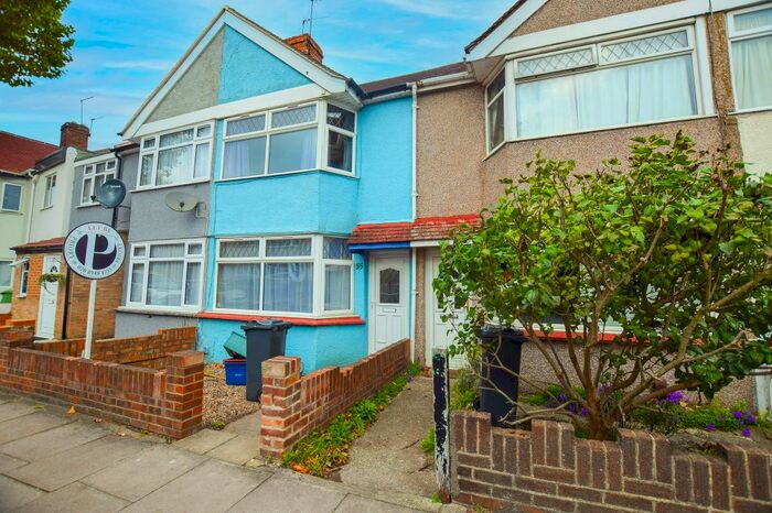 2 Bedroom Terraced House To Rent In Saxon Avenue, Feltham TW13