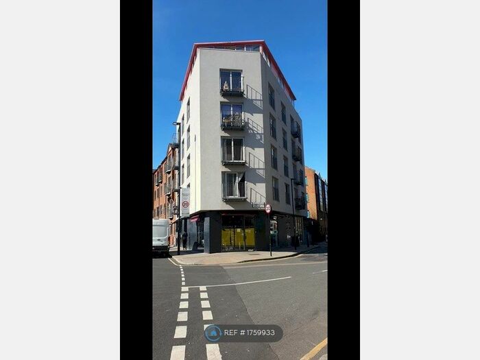 1 Bedroom Flat To Rent In Goswell Road, London, EC1V