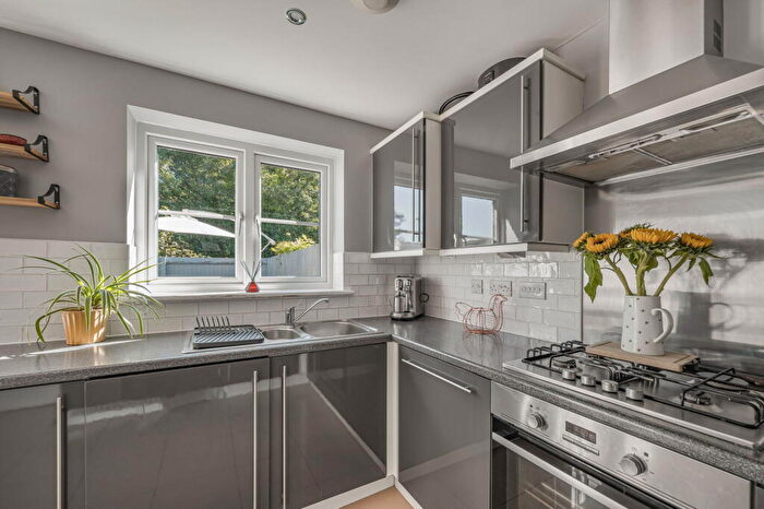 3 Bedroom End Of Terrace House For Sale In Waun Draw, Caerphilly, CF83
