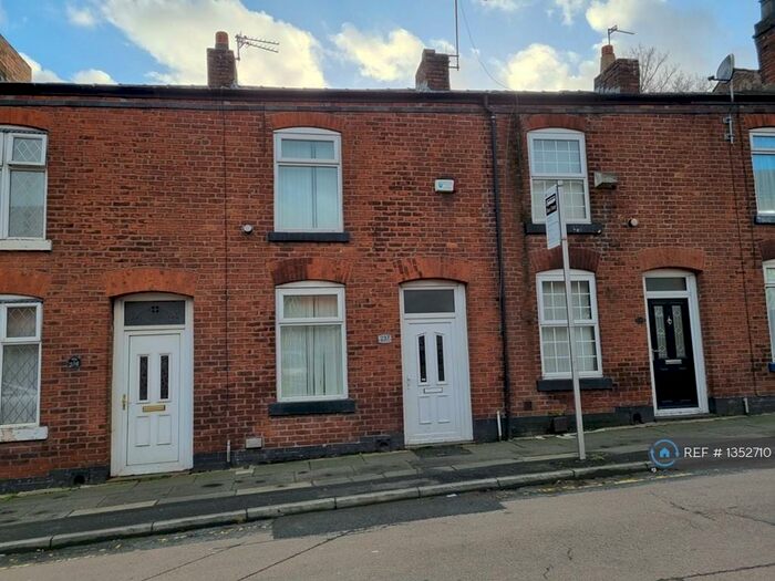2 Bedroom Terraced House To Rent In Curzon Road, Ashton-Under-Lyne, OL6