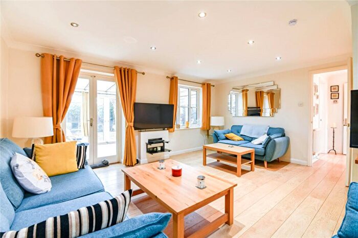 3 Bedroom Detached House For Sale In Wormersley Road, Greenham, Thatcham, Berkshire, RG19