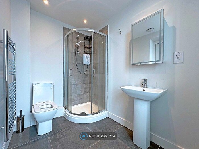 1 Bedroom Flat To Rent In Bridge Street, Warrington, WA1