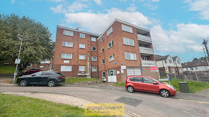 2 Bedroom Flat To Rent In Bonnick Close Luton, LU1