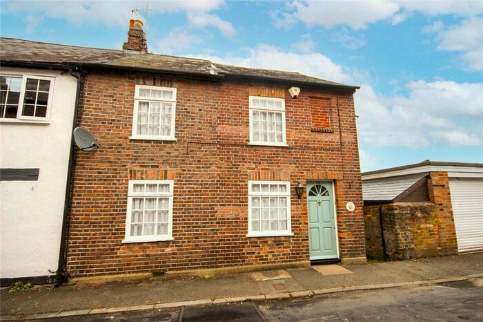 2 Bedroom Detached House To Rent In George Street, Markyate, St. Albans, Hertfordshire AL3