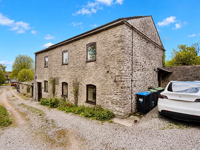 3 Bedroom Cottage To Rent In Litton, Derbyshire, SK17