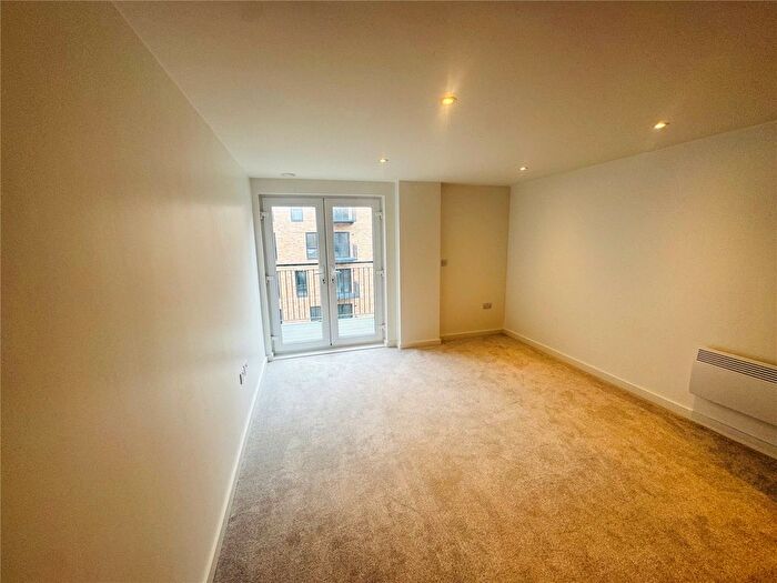 1 Bedroom Flat To Rent In Ordsall Lane, Salford, Greater Manchester, M5