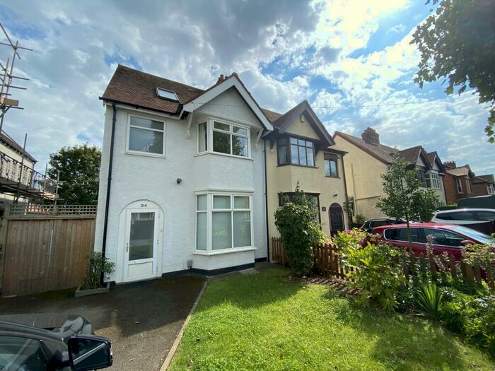 5 Bedroom Semi-Detached House To Rent In London Road, Headington, Oxford, Oxford, OX3