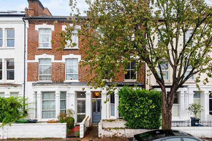 1 Bedroom Flat To Rent In Sulgrave Road, London, W6