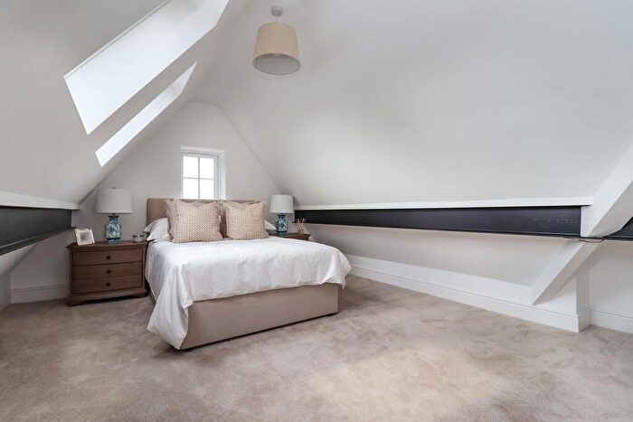1 Bedroom Penthouse To Rent In Penthouse, Sedlescombe House, Dunchurch Road, CV22