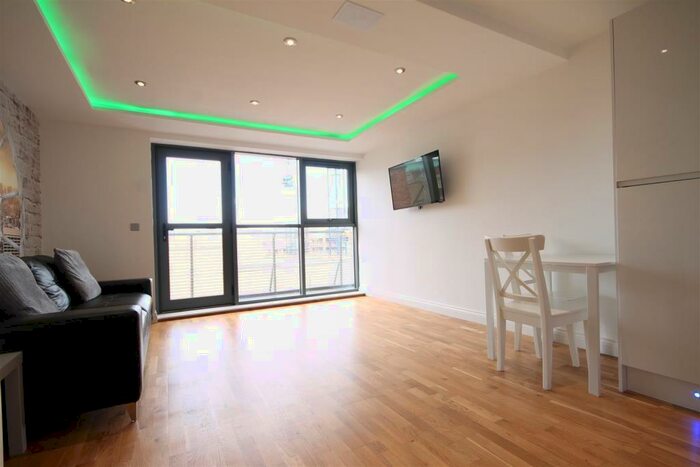 1 Bedroom Apartment To Rent In Falconars House, Newcastle Upon Tyne, G0