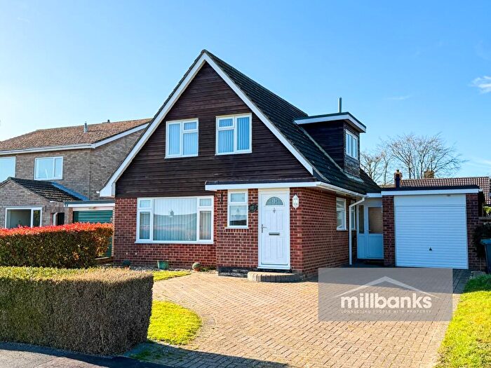 4 Bedroom Detached House For Sale In Cedar Drive, Attleborough, Norfolk, NR17
