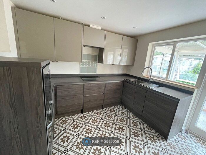 2 Bedroom Bungalow To Rent In Bedford Road, Wootton, MK43