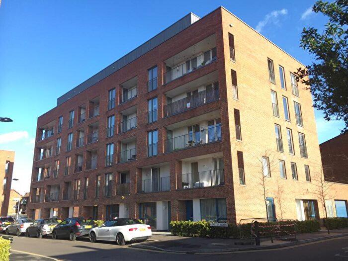 1 Bedroom Flat To Rent In Canning Town, London, E16