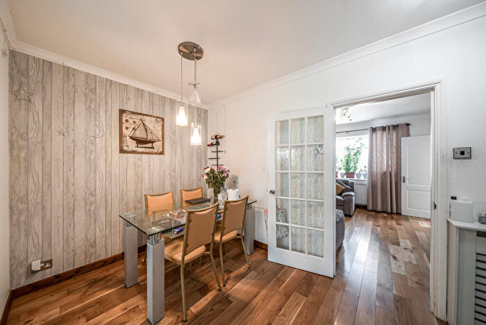 5 Bedroom Semi Detached House For Sale In Mead Close, Harrow, HA3