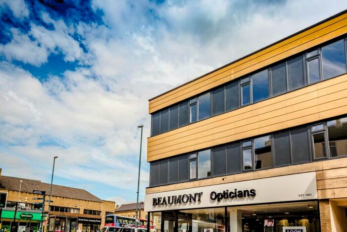 1 Bedroom Apartment To Rent In Cloth Hall Street, Huddersfield, West Yorkshire, HD1