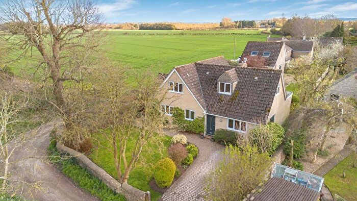 4 Bedroom Detached House For Sale In Marston Meysey, Swindon, Wiltshire, SN6