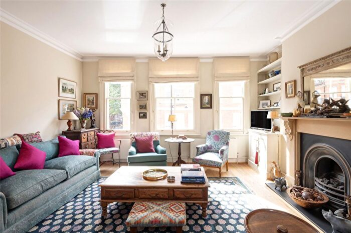 2 Bedroom Flat To Rent In Flood Street, Chelsea, SW3