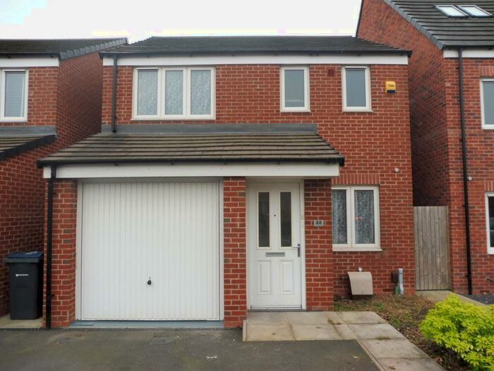 3 Bedroom House To Rent In Culey Green Way, Birmingham, B26