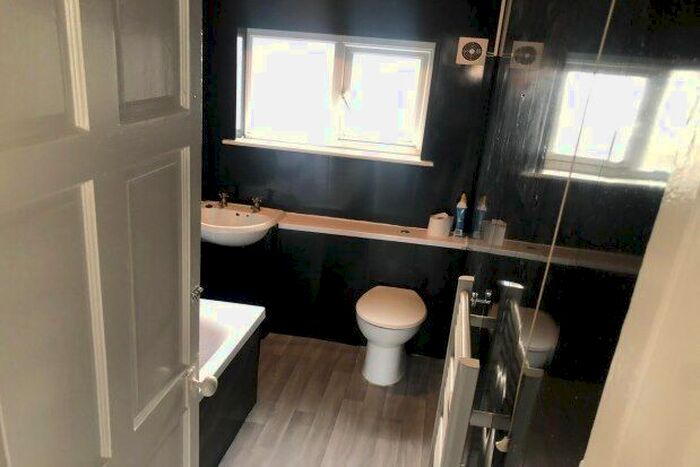 2 Bedroom Flat To Rent In Norbury Road, Birmingham, B44