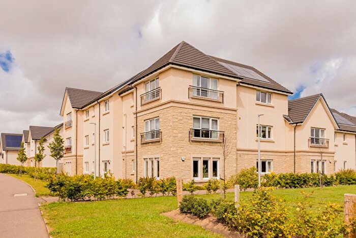 2 Bedroom Flat For Sale In Lairds Close, Haddington, EH41