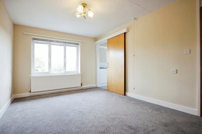 1 Bedroom Flat For Sale In Knights Lane, Tiddington, Stratford-upon-Avon, Warwickshire, CV37