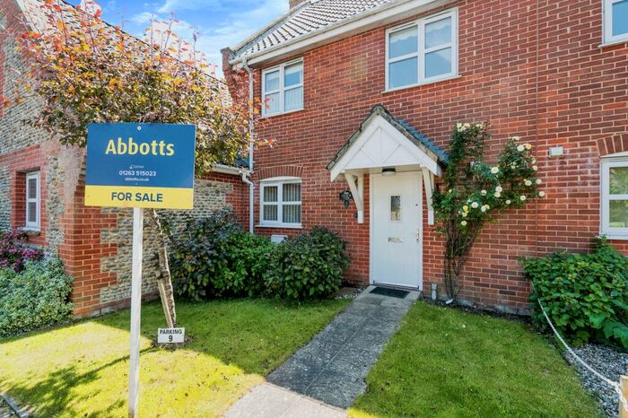 2 Bedroom Detached House For Sale In Emerys Close, Northrepps, Cromer, Norfolk, NR27