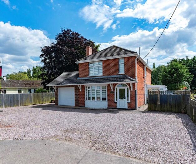 5 Bedroom Detached House For Sale In Sleaford Road, Wigtoft, PE20