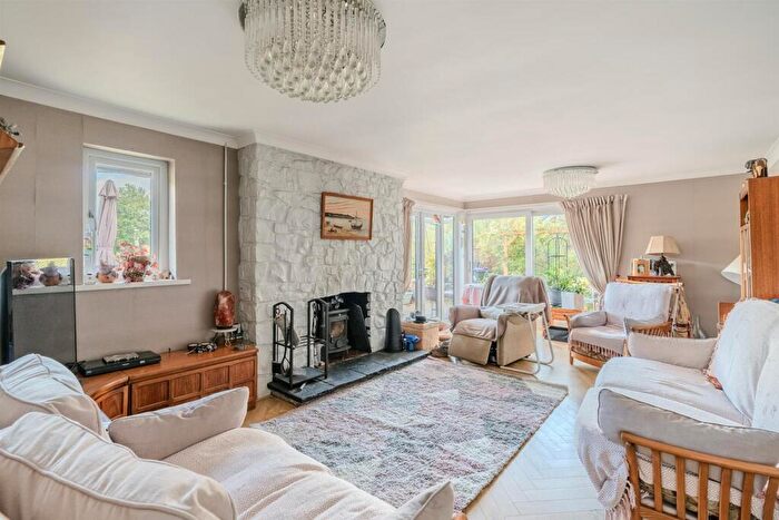 4 Bedroom Detached Bungalow For Sale In Manor Road, Abersychan, Pontypool, NP4