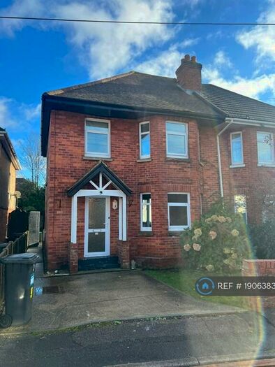 3 Bedroom Semi-Detached House To Rent In Stanton Road, Bournemouth, BH10