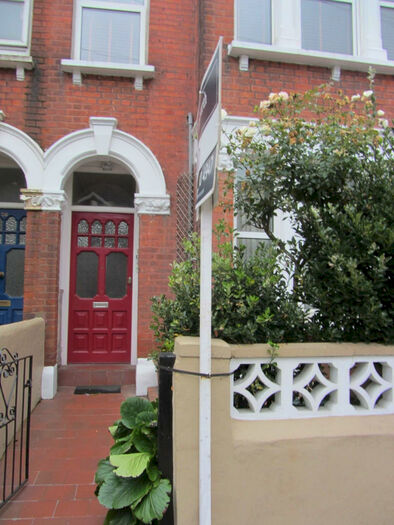 2 Bedroom Apartment To Rent In Leghorn Road, London, NW10