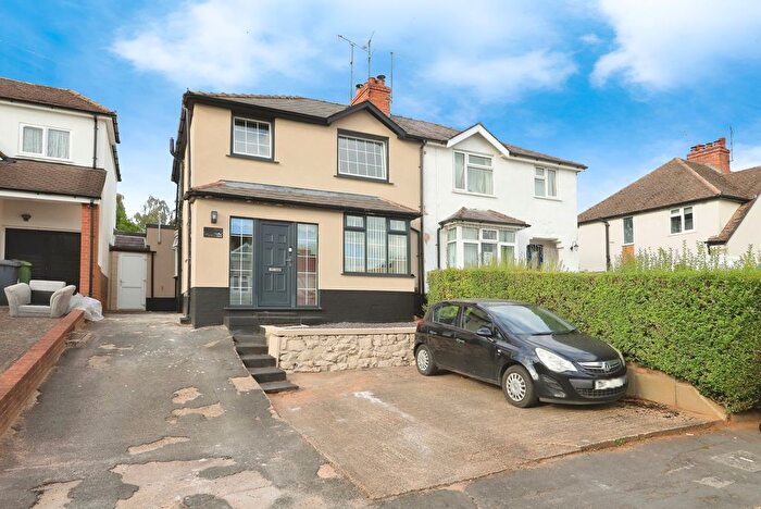 3 Bedroom Semi-Detached House For Sale In Belle Orchard, Kidderminster, Worcestershire, DY11